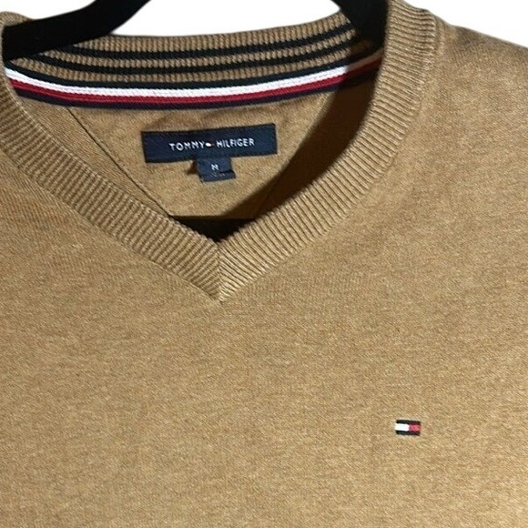 Tommy Hilfiger Sweater Mens V-Neck Long Sleeve Casual Everyday‎ - Picture 1 of 5